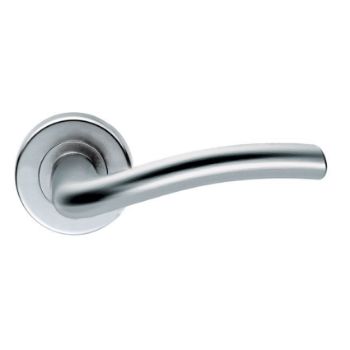 Picture of Cuatro Door Handle - SZC040SC