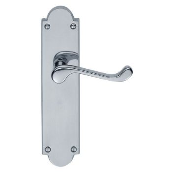 Picture of Victorian Shaped Scroll Door Handles - M67CP