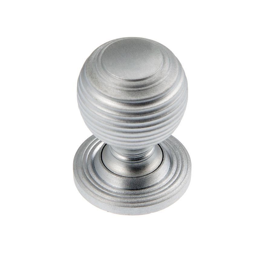 Picture of Queen Anne Cupboard Knob In Satin Chrome - M1003SC