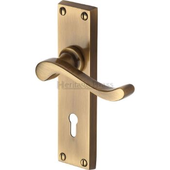 Bedford Lock Handle - V810AT Picture of Bedford Lock Handle - V810AT