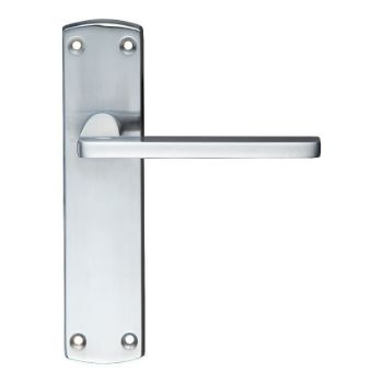 Leon Satin Door Handle on Back Plate Leon Satin Chrome Door Handle