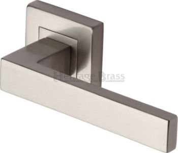Picture of Delta SQ Door Handle - SQ5420-SN