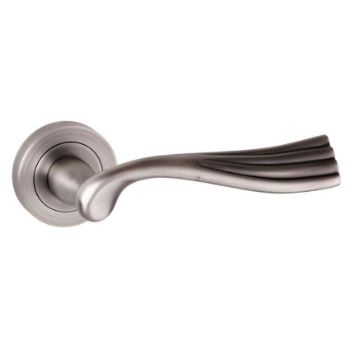 Picture of Richmond Door Handle - OE110MBN