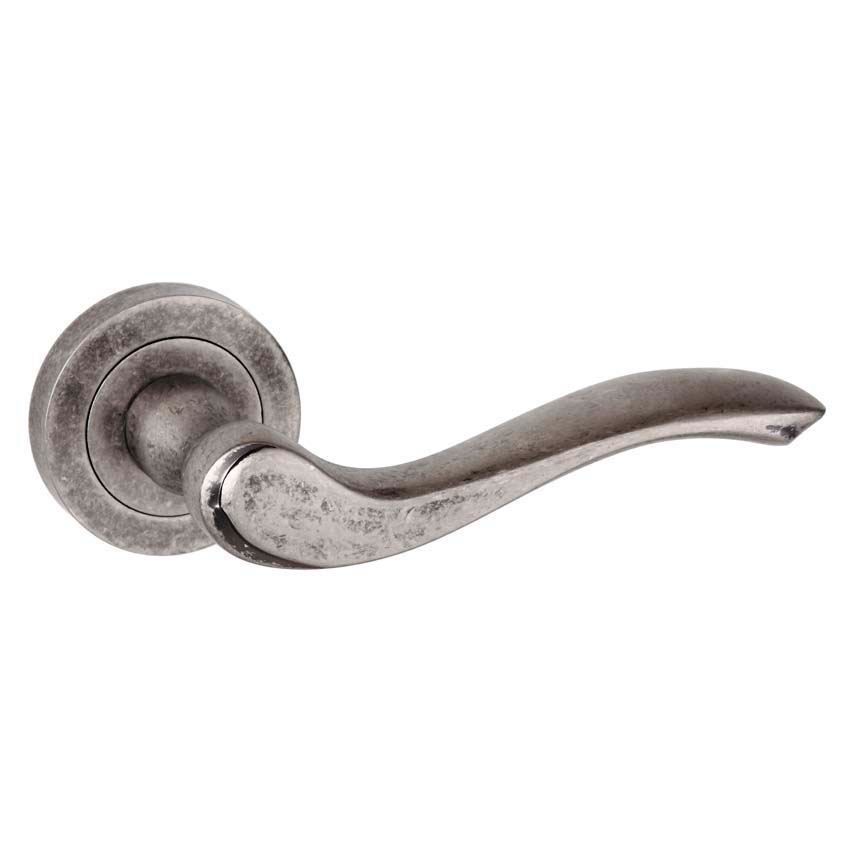 Picture of Warwick Door Handle - OE178DS