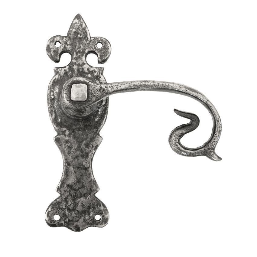 Picture of Curly Door Handles - 83501