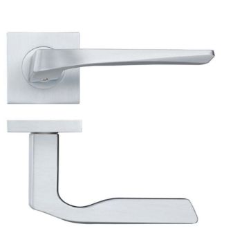 Picture of Lyra Door Handle on Square Rose - RMSQ090SC