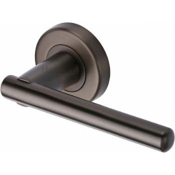 Picture of Challenger Door Handle - V1001MB