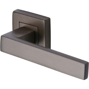 Picture of Delta SQ Door Handle - SQ5420MB