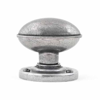 Finesse Lincoln Pewter Door Knob - side view - FD189