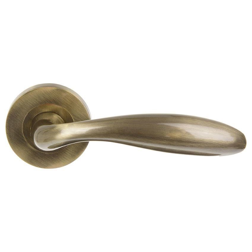 Bronze Finish Verona Door Handle - ZPZ060FB