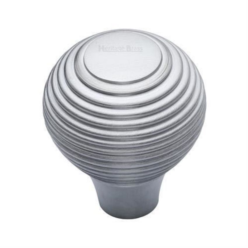 Reeded Cabinet Knob in a Satin Chrome Finish - V974-SC 