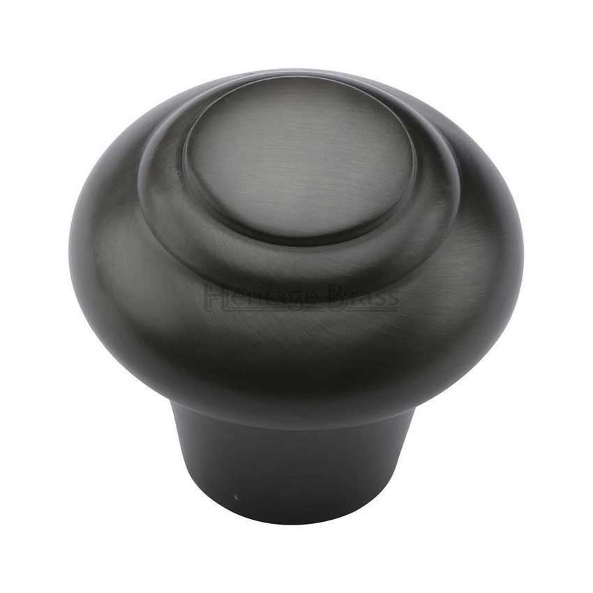 Disc Cabinet Knob in black - C3985-BKMT