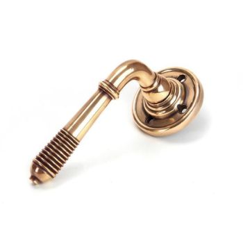 Reeded Lever on Rose in Polished Bronze - 91917_01