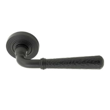 Matt Black Hammered Newbury Lever on a Beehive Rose - Unsprung - 49987 