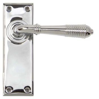 Reeded Latch Handle in Polished Chrome 