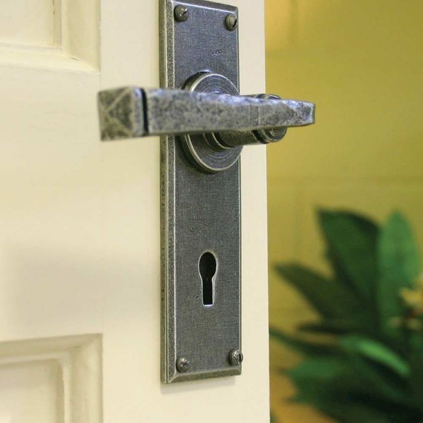 Picture for category Pewter Door Furniture