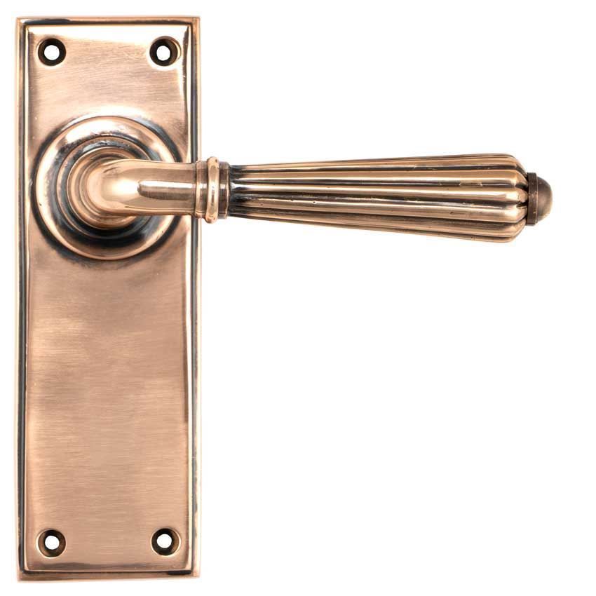 Hinton Latch Handle in Polished Bronze