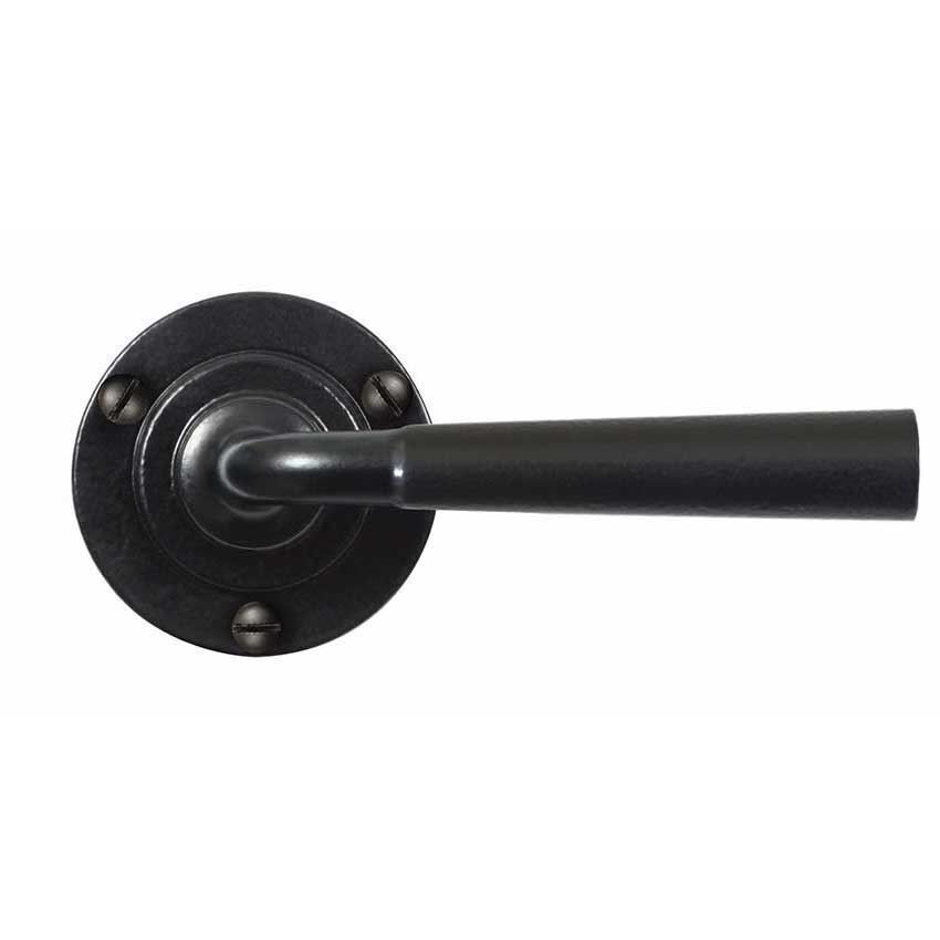 COTSWOLD LEVER ON ROUND ROSE ARMOR COAT FLAT BLACK - SB-FB1110