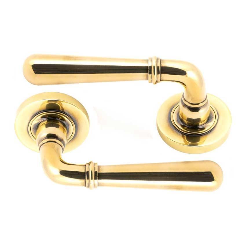 Aged Brass Newbury Lever on a Plain Rose (Unsprung) - 50017