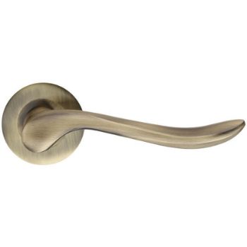 Lincoln Door Handle - ZPZ240FB 