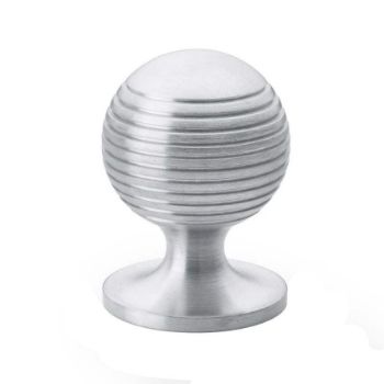 Alexander and Wilks Caesar Cupboard Knob on Round Rose - AW832-SC