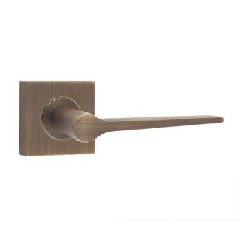 Knightsbridge Lever on a Plain Square Rose - Antique Brass - BUR20AB BUR150AB Knightsbridge Lever on a Plain Square Rose - Antique Brass - BUR20AB BUR150AB