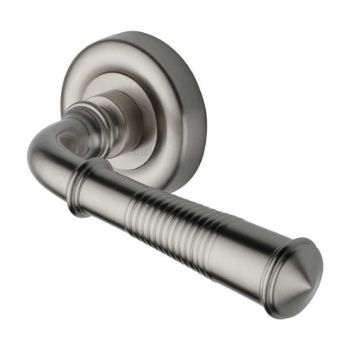 Colonial Reeded Door Handle in Satin Nickel - V1936-SN Colonial Reeded Door Handle in Satin Nickel - V1936-SN