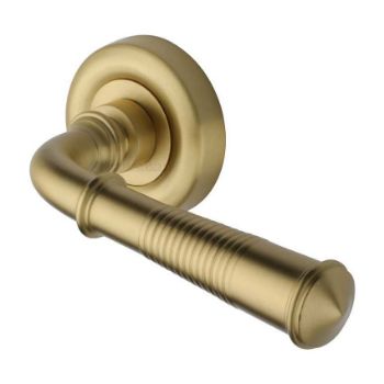 Colonial Reeded Door Handle in Satin Brass - V1936-SB  Colonial Reeded Door Handle in Satin Brass - V1936-SB