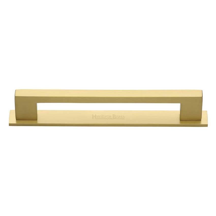 Metro Pull Handle with on a Back Plate in Satin Brass - PL0337-SB