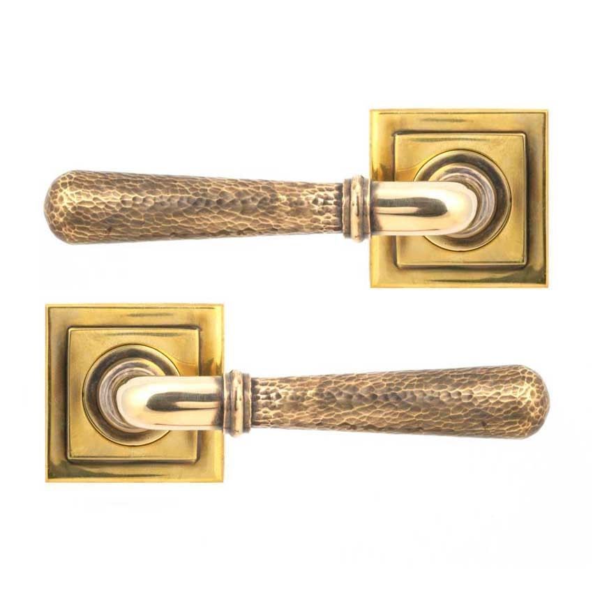Aged Brass Hammered Newbury Lever on a Square Rose (Unsprung) - 50040