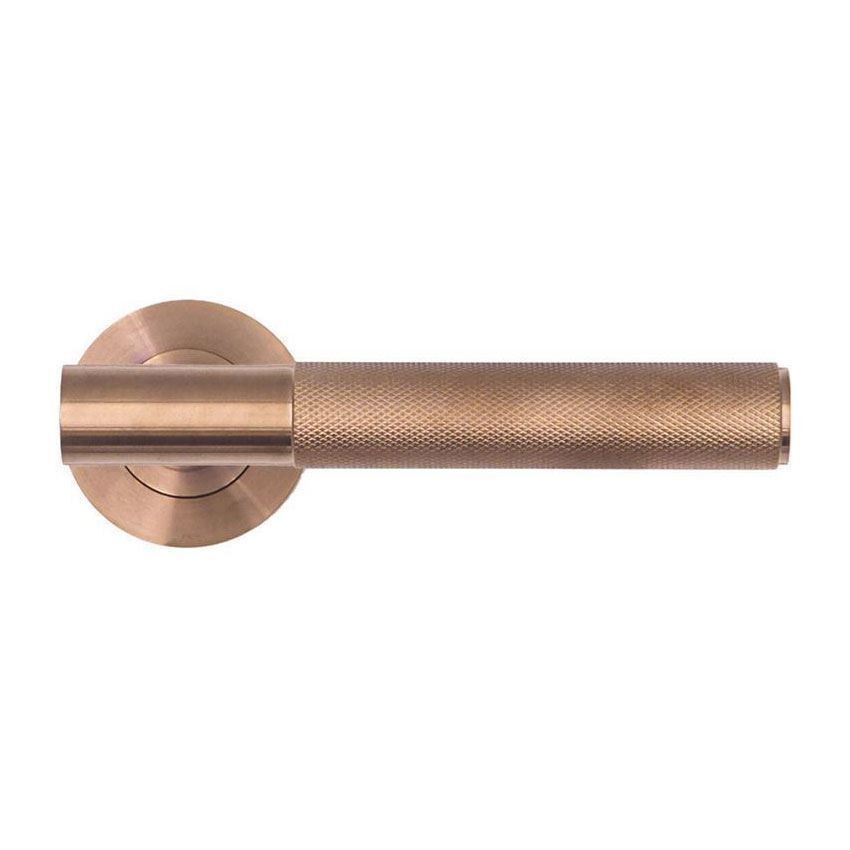 https://www.simplydoorhandles.co.uk/images/thumbs/0024507_rosso-tecnica-orta-lever-in-pvd-satin-bronze-finish-rt060pvdbz_850.jpeg
