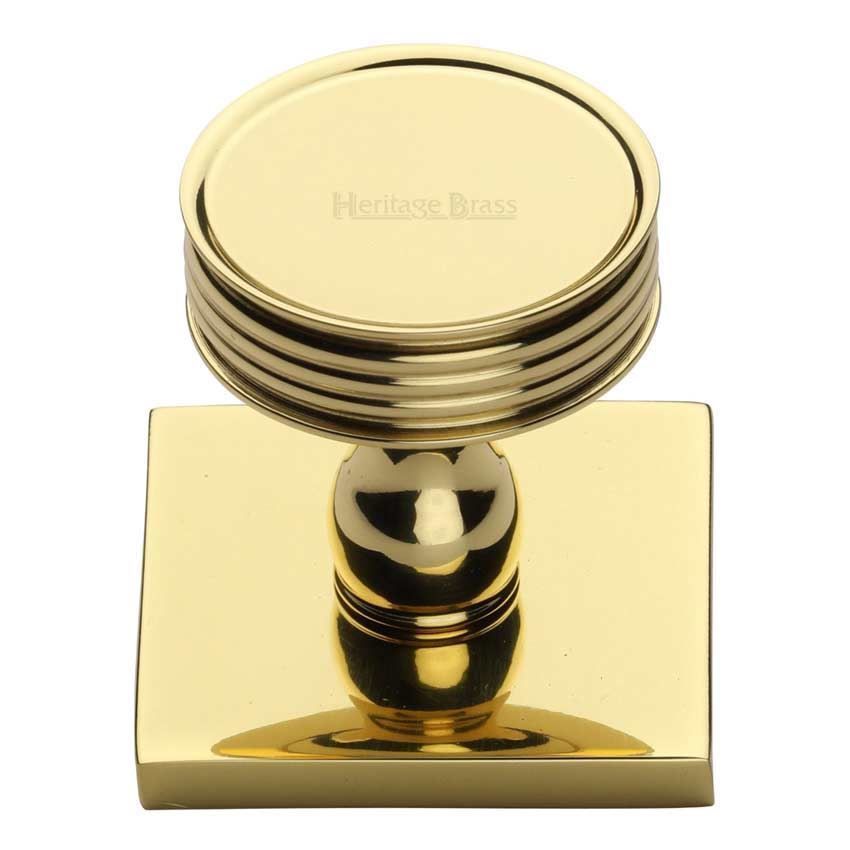 Venetian Design Cabinet Knob on a Backplate in Polished Brass - SQ4547-PB