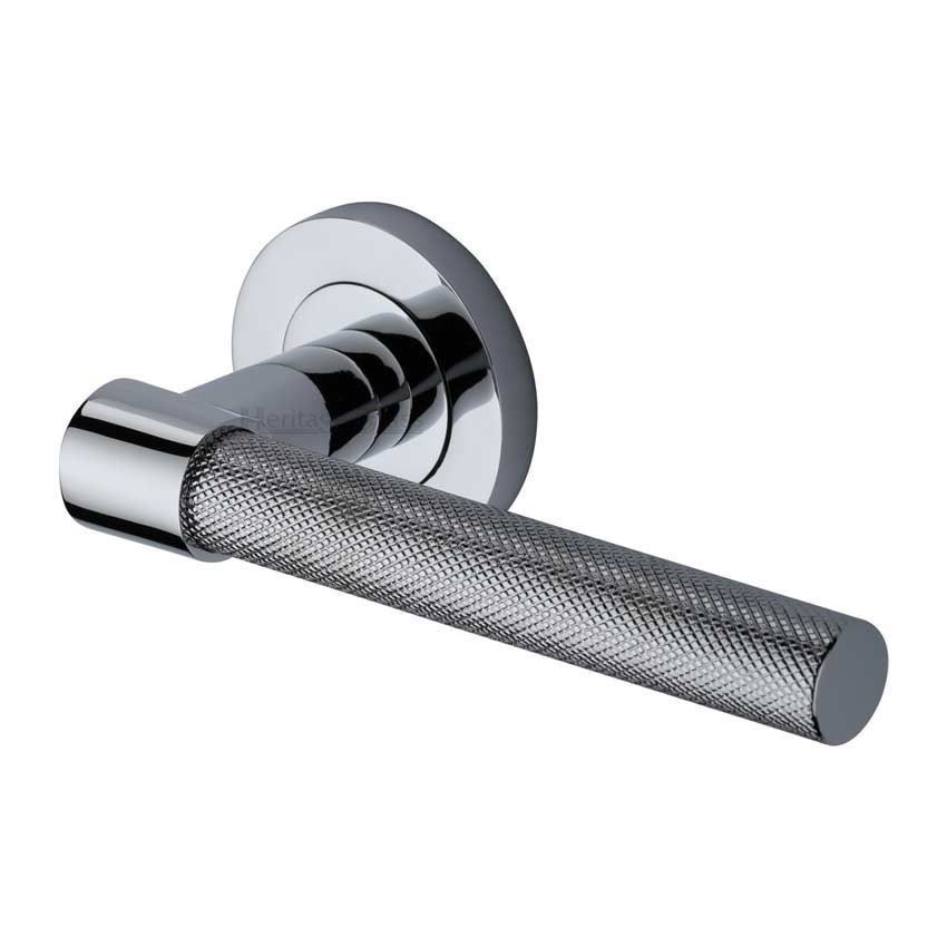 Phoenix Knurled Door Handle on Round Rose in Polished Chrome - RS2018-PC