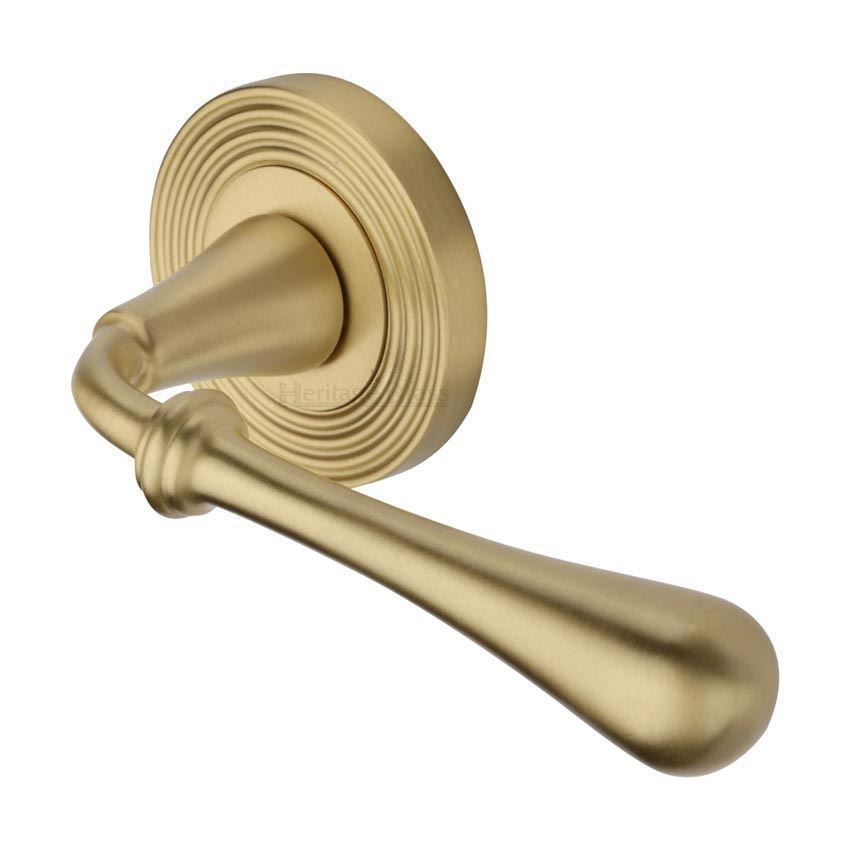 Roma Reeded Door Handle on a Rose in Satin Brass - RR7156SB
