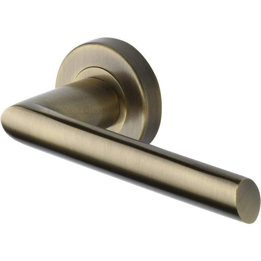 Mercury Door Handle on Round Rose in Antique Brass - V3262-AT