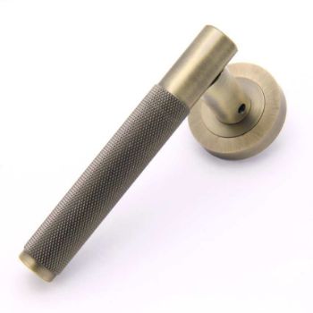 Knurled Handle WC Bathroom Door Pack in Antique Brass - JV850ABWC