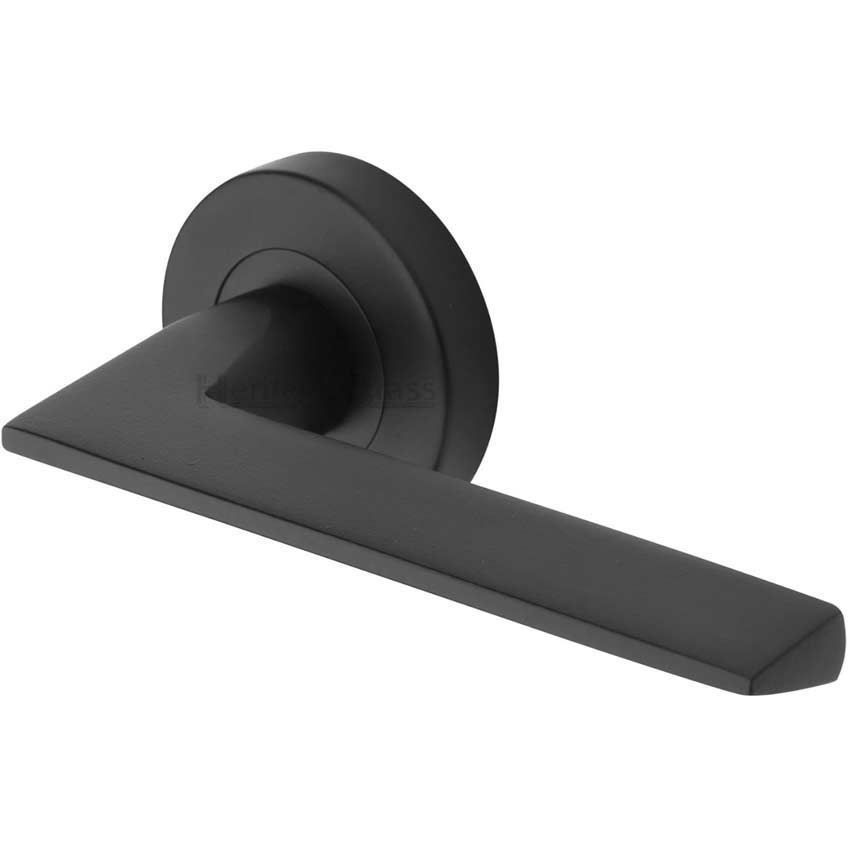 Pyramid Door Handle - PYD3535BLK 