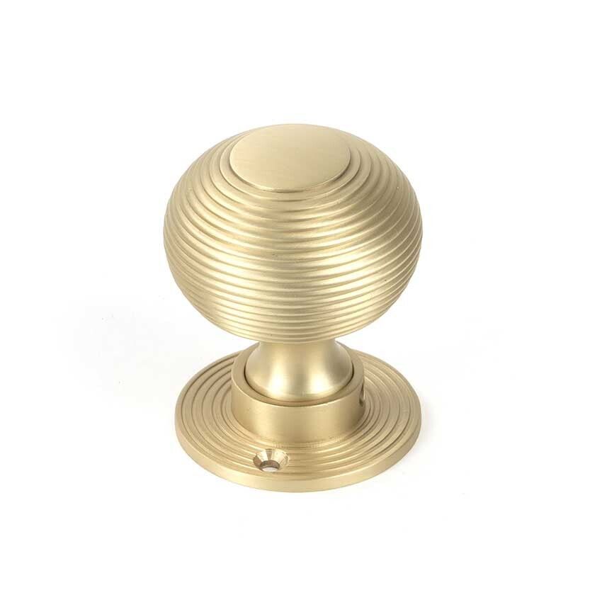 Picture of Satin Brass Heavy Beehive Mortice/Rim Knob Set - 50902