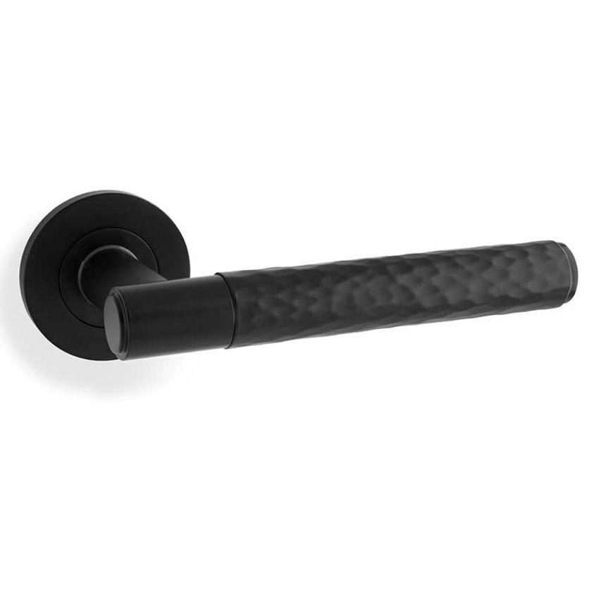 Picture of Alexander And Wilks Spitfire Hammered Black Door Handles On Round Rose - Aw223Bl