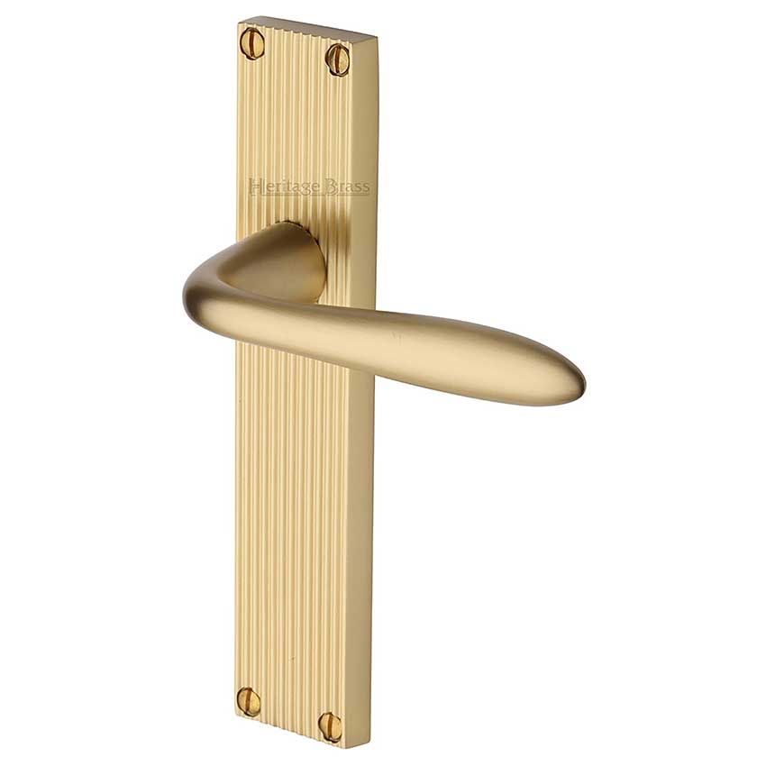 Picture of Sutton Reeded Backplate Door Handles In Satin Brass Finish - RR5010-SB-GP