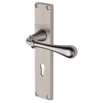 Roma Reeded Backplate Lock Door Handles In Satin Nickel Finish - RR6000-SN-EXT Picture of Roma Reeded Backplate Lock Door Handles In Satin Nickel Finish - RR6000-SN-EXT