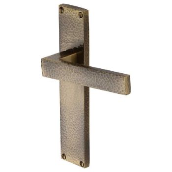 Picture of Delta Hammered Latch Door Handles In Antique Brass Finish - VTH3310-AT Picture of Delta Hammered Latch Door Handles In Antique Brass Finish - VTH3310-AT