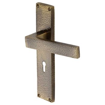 Picture of Delta Hammered Lock Door Handles In Antique Brass Finish - VTH3300-AT Picture of Delta Hammered Lock Door Handles In Antique Brass Finish - VTH3300-AT