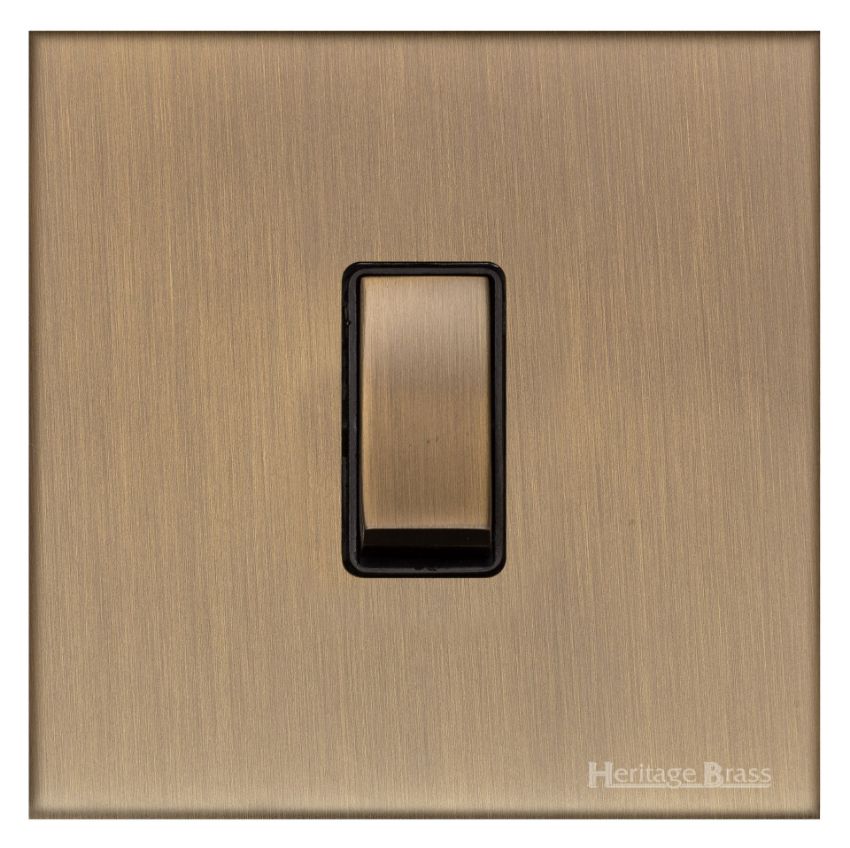 Picture of 1 Gang Rocker Switch (10 Amp) - Antique Brass - W91.500.ABBK