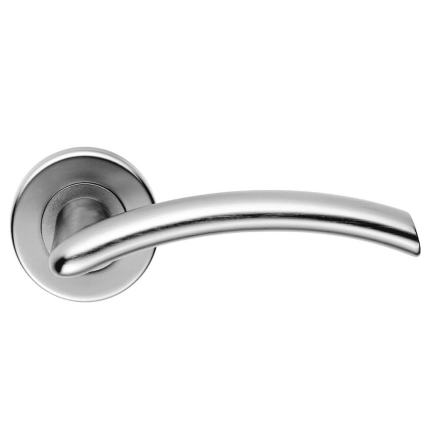 Picture of Tres Door Handle - SZC030SC