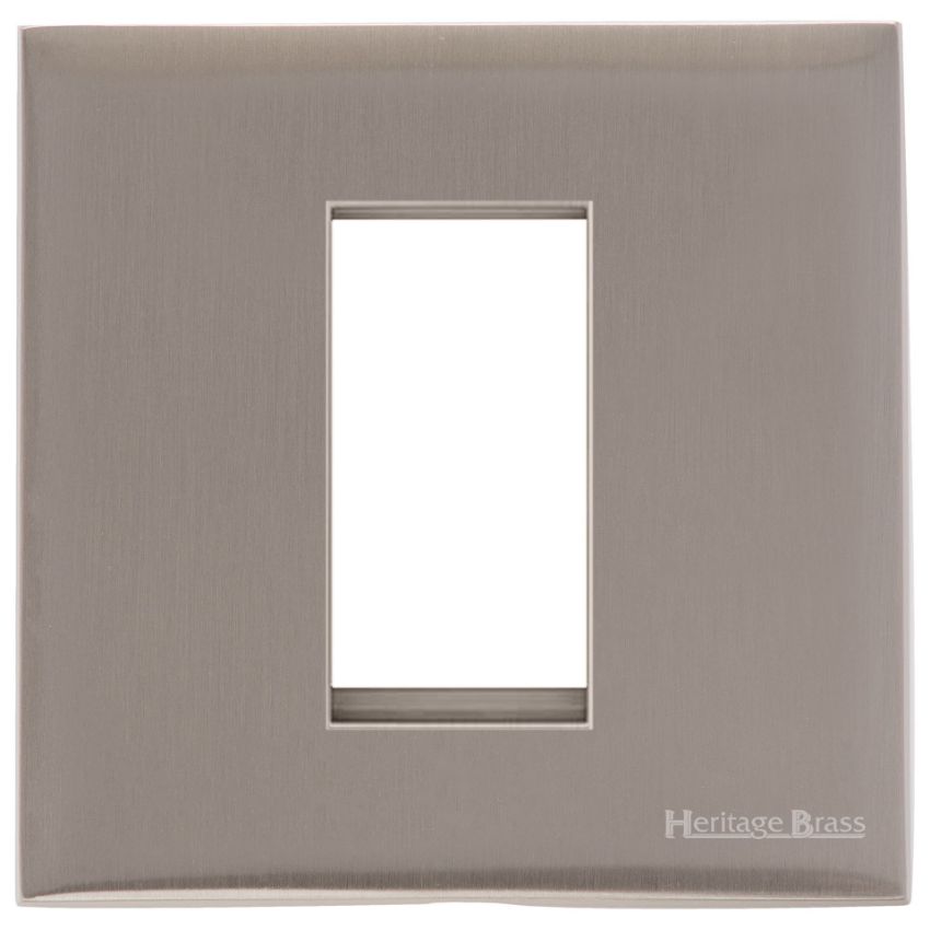 Picture of 1 Module Euro Plate - - - PL.W05.2691.G