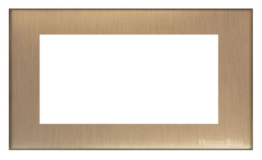 Picture of 4 Module Euro Plate - - - PL.W91.2694.G