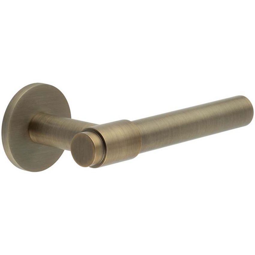 Picture of CR-103 Antique Brass Sprung Round Rose Door Handle - CR-103A1AB
