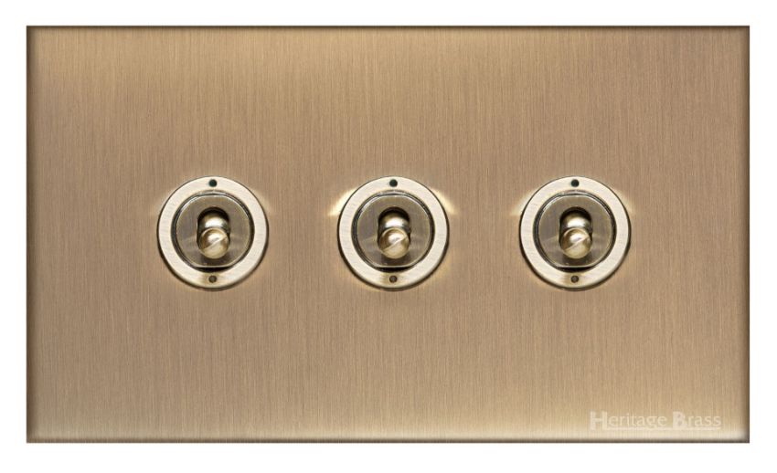 Picture of 3 Gang Toggle Switch - Trimless - W91.2420.AB
