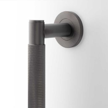 Picture of Alexander & Wilks Spitfire Diamond Knurled Pull Handle - Dark Bronze PVD - AW500-450-DBZPVD